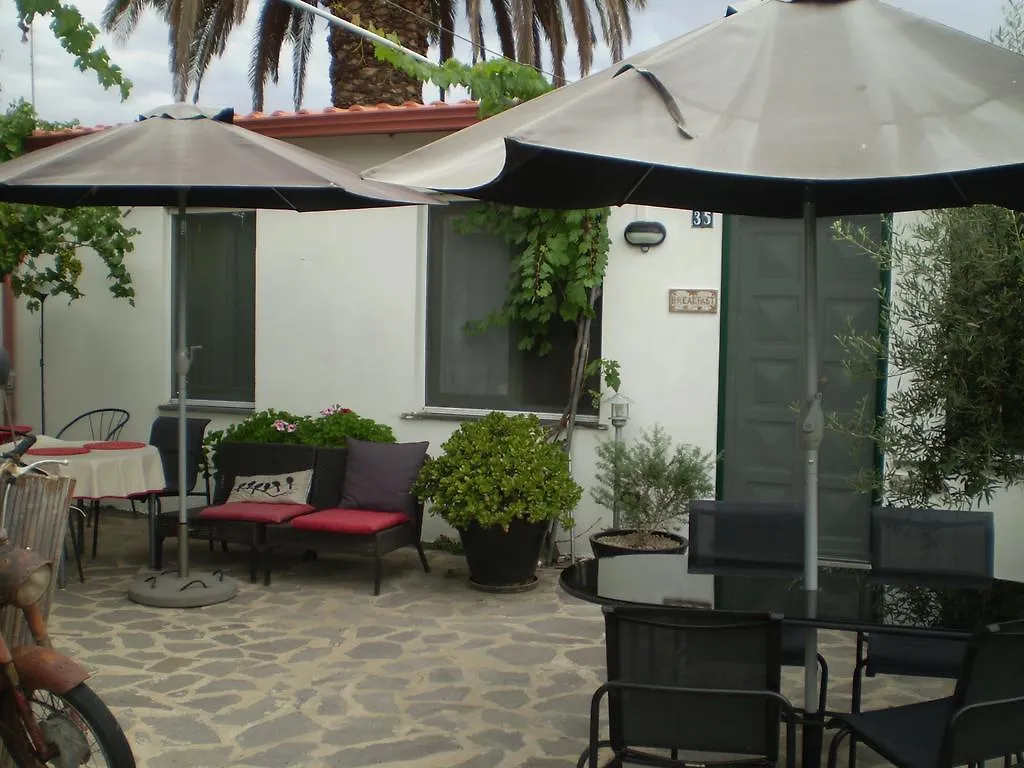 Il Giardino Di Emilio Bed & Breakfast Marrubiu Italy