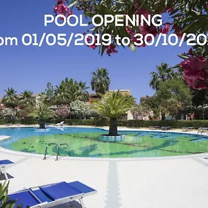 Oasi Anfiteatro Apartahotel